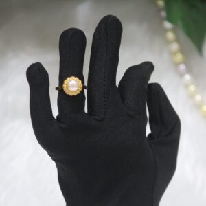Pearl Ring with Floral Design - Elegant pearl ring featuring a delicate floral pattern, blending timeless sophistication with nature-inspired charm.