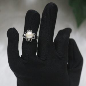 Pearl Ring with Floral Design - Elegant pearl ring featuring a delicate floral pattern, perfect for weddings, special occasions, or everyday elegance.