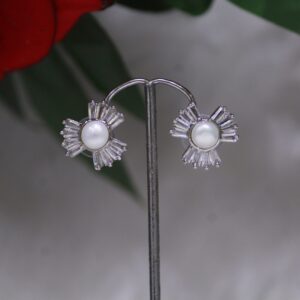 Pearl Stud Earrings with Starburst Design - Elegant pearl studs featuring a stunning starburst pattern for a chic, timeless, and versatile accessory.