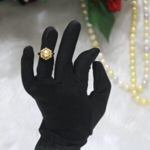 Pearl Ring with Floral Design - Elegant pearl ring featuring a delicate floral pattern for timeless beauty and sophistication.