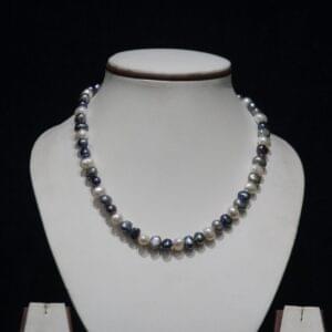 Multicolor Pearl Necklace Set - A vibrant and elegant jewelry set featuring multicolored pearls, perfect for adding a pop of color and sophistication to any outfit.
